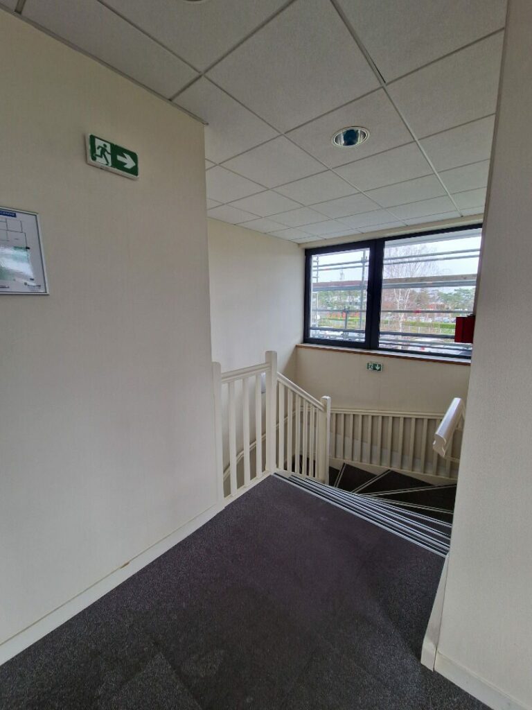 CAEN – A LOUER – Local commercial de 198 m² avec Droit d&rsquo;Entrée
